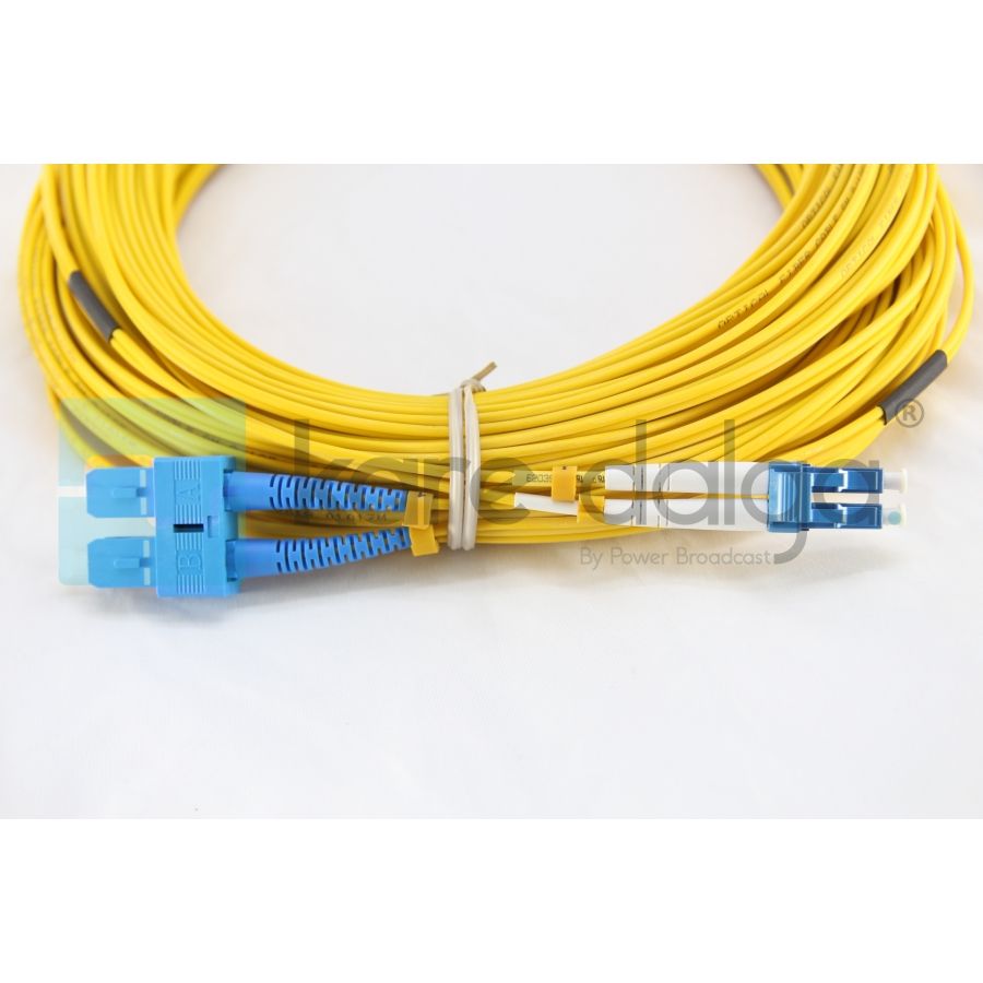 OJC Fiber Optic SC/UPC-LC/UPC Duplex 30 Metre Fiber Patch Kablo
