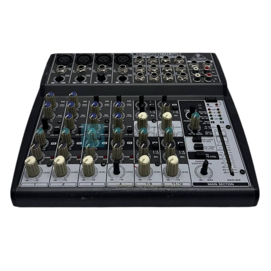 Behringer Xenyx 1202FX   12 Kanallı Efektli Ses Mikseri